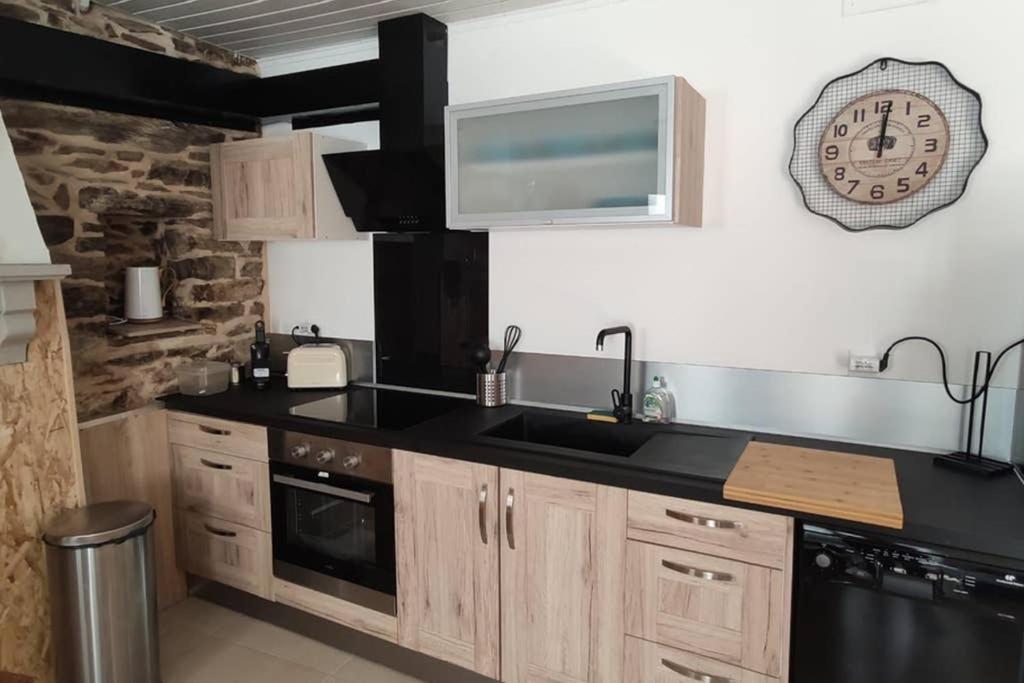 라니옹 Brelevenez 18 Rue Crec H Quellien 빌라 외부 사진
